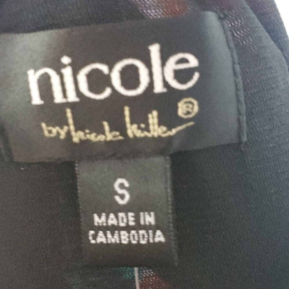 NICOLE Maxi Dress - Picture 5 of 7